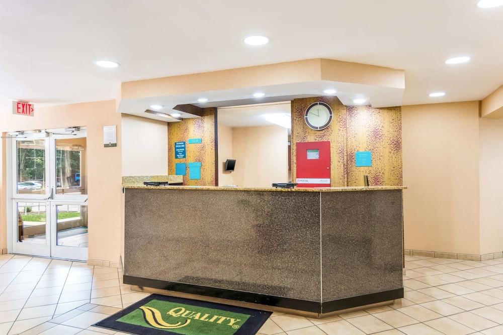 Quality Inn Chester - South Richmond Экстерьер фото