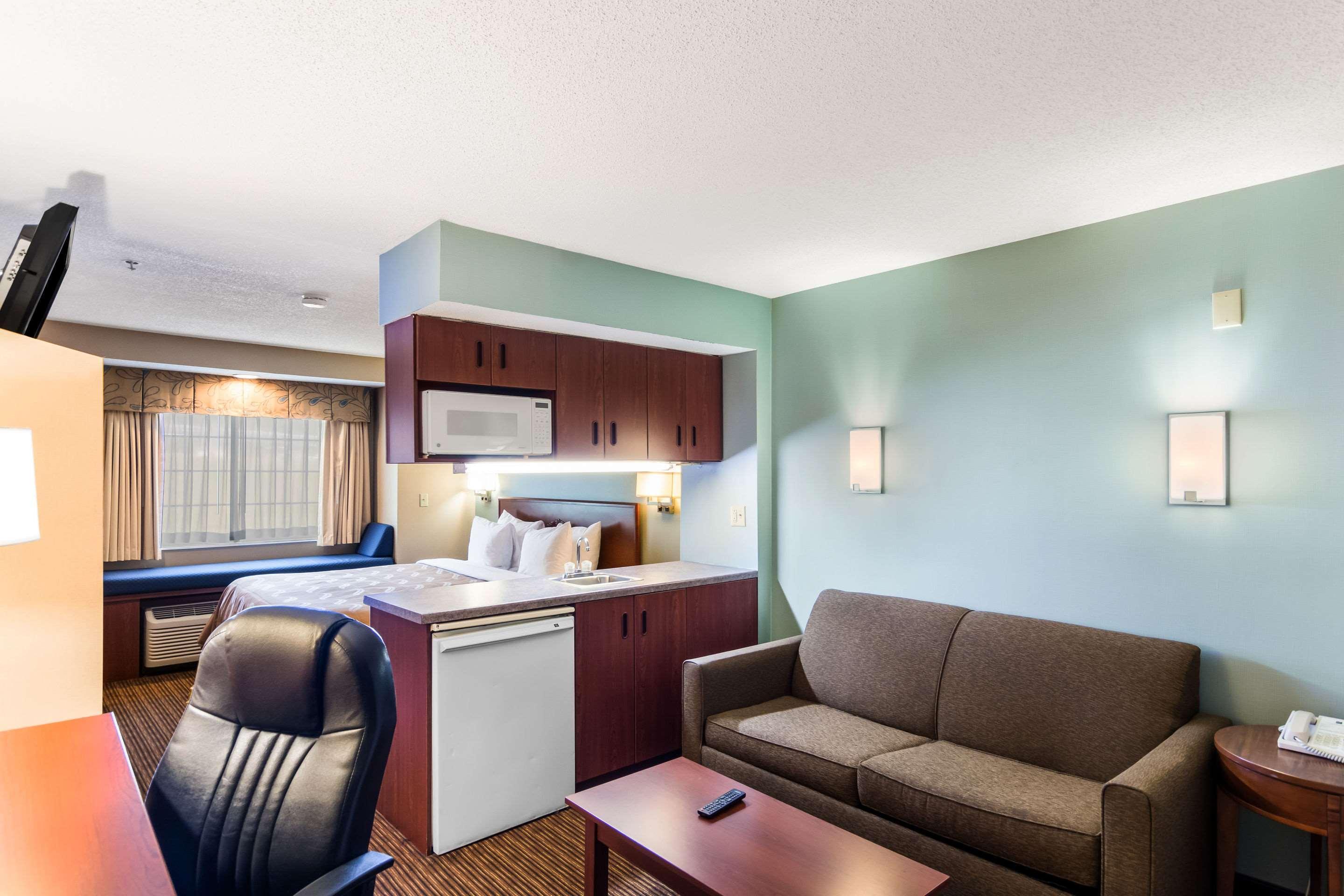 Quality Inn Chester - South Richmond Экстерьер фото