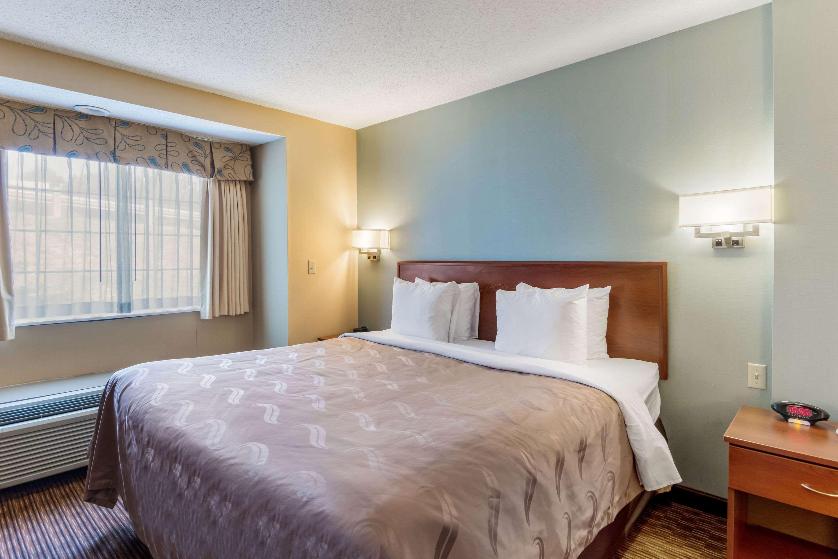 Quality Inn Chester - South Richmond Экстерьер фото